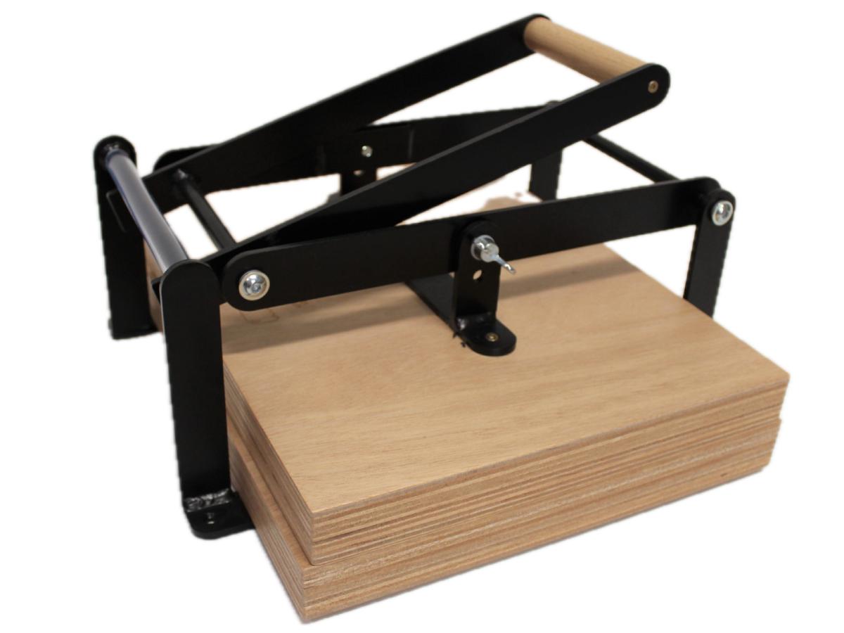 WOODZILLA  HANDHEBEL DRUCKPRESSE A3 MATTSCHWARZ 1