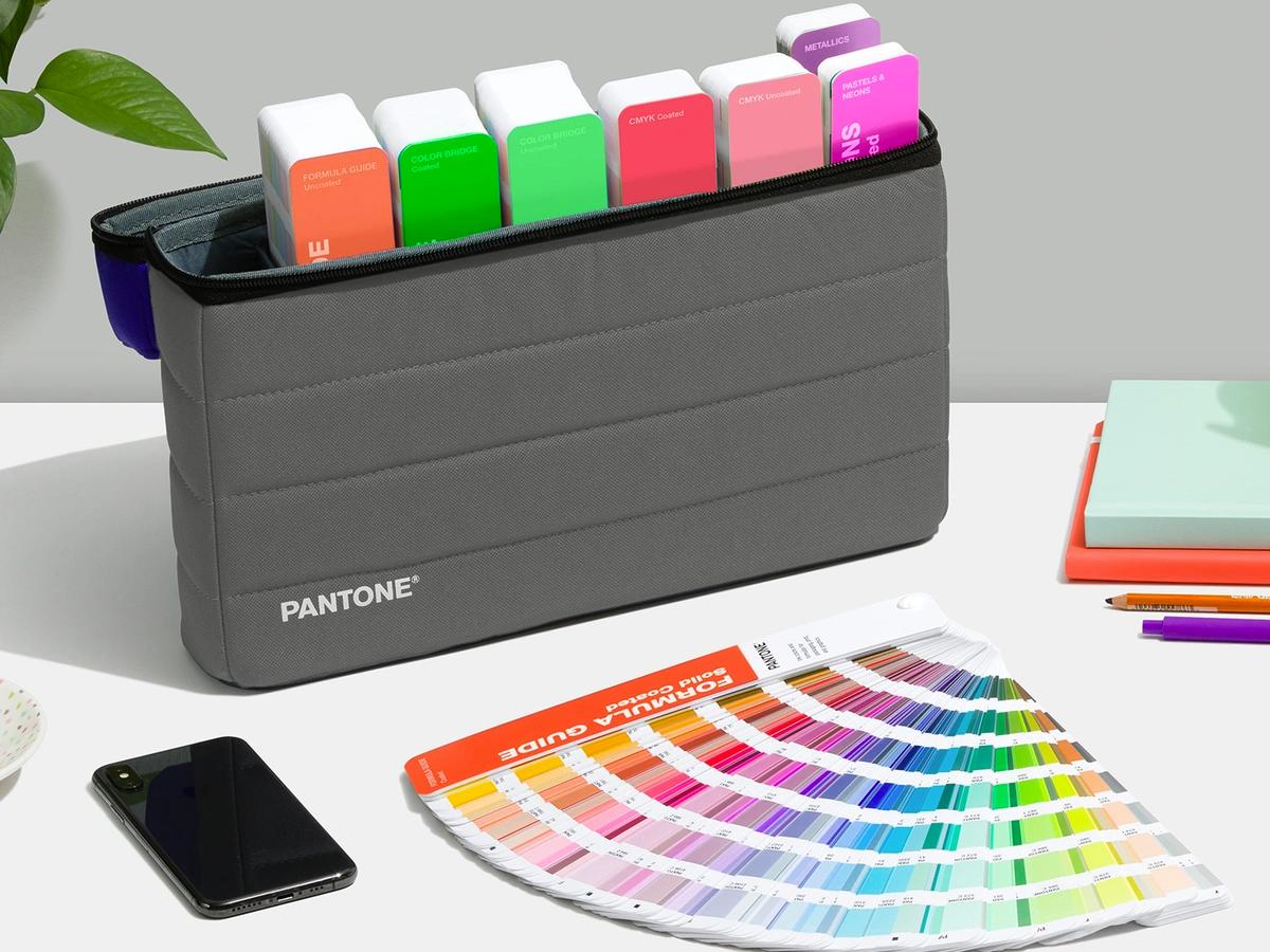 PANTONE PORTABLE GUIDE STUDIO GPG304B 3